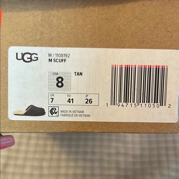 NWT UGG Brown Loafers Moccasin-Style Slip-Ons main image 7